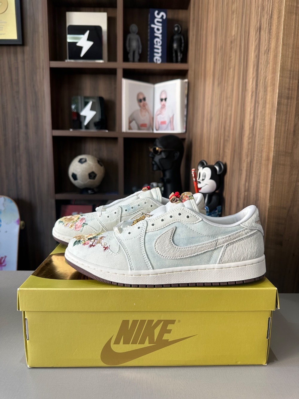 Air Jordan 1 Retro Low OG Chinese New Year — 44, Novo