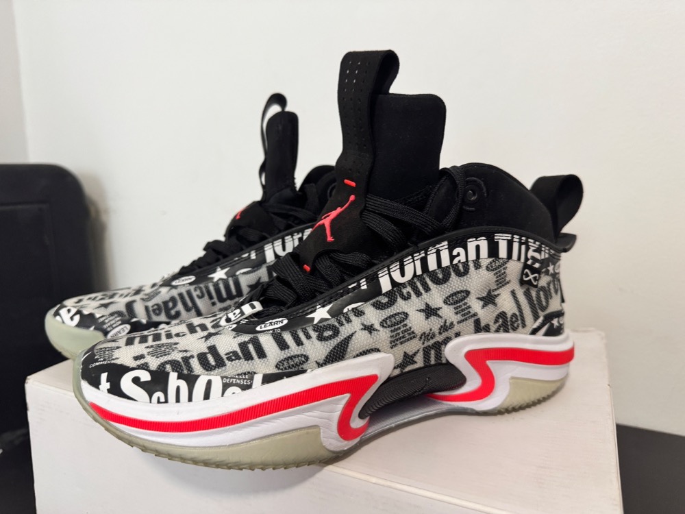 Air Jordan 36 - Droper