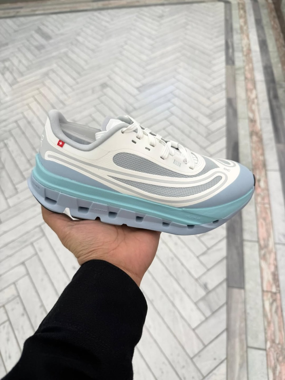 On Running Cloudflow 5 Hail White