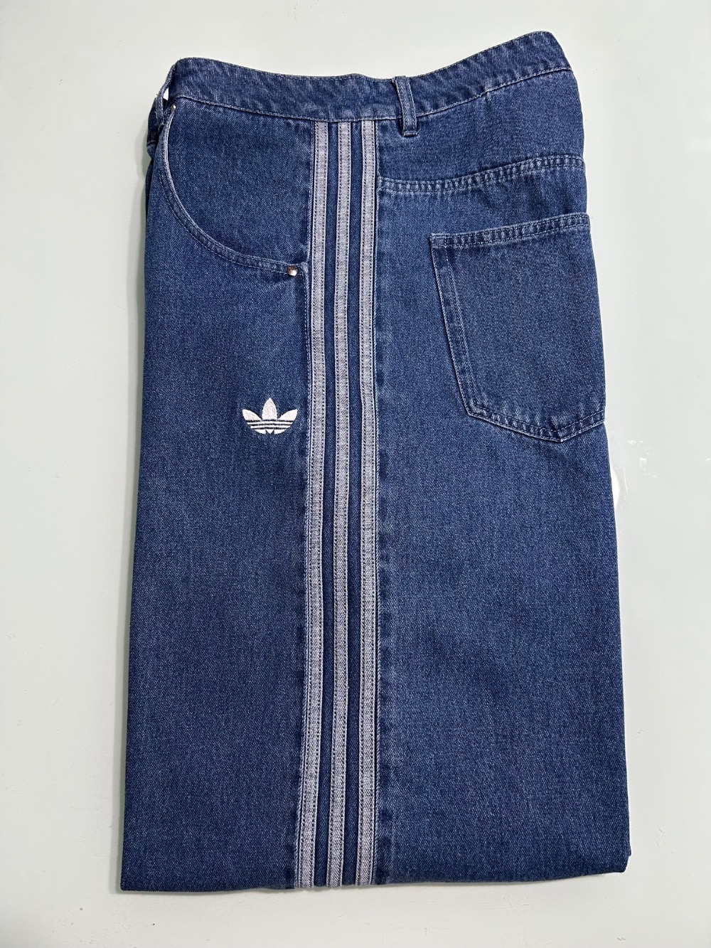 Calça adidas Jeans Firebird Aidcolor Blue — 48, Novo