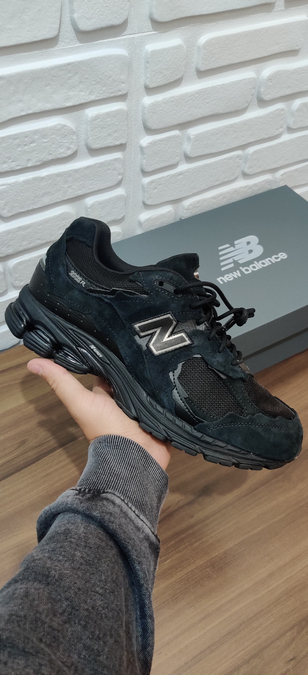 New Balance 2002R Protection Pack Black