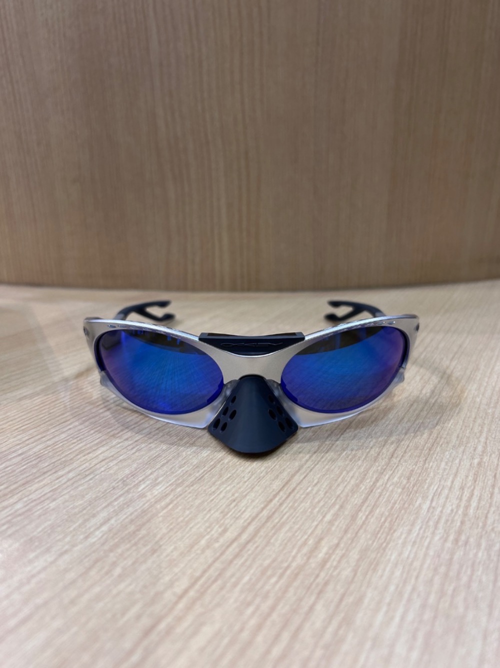 Óculos Oakley Plantaris Prizm Sapphire X-Silver