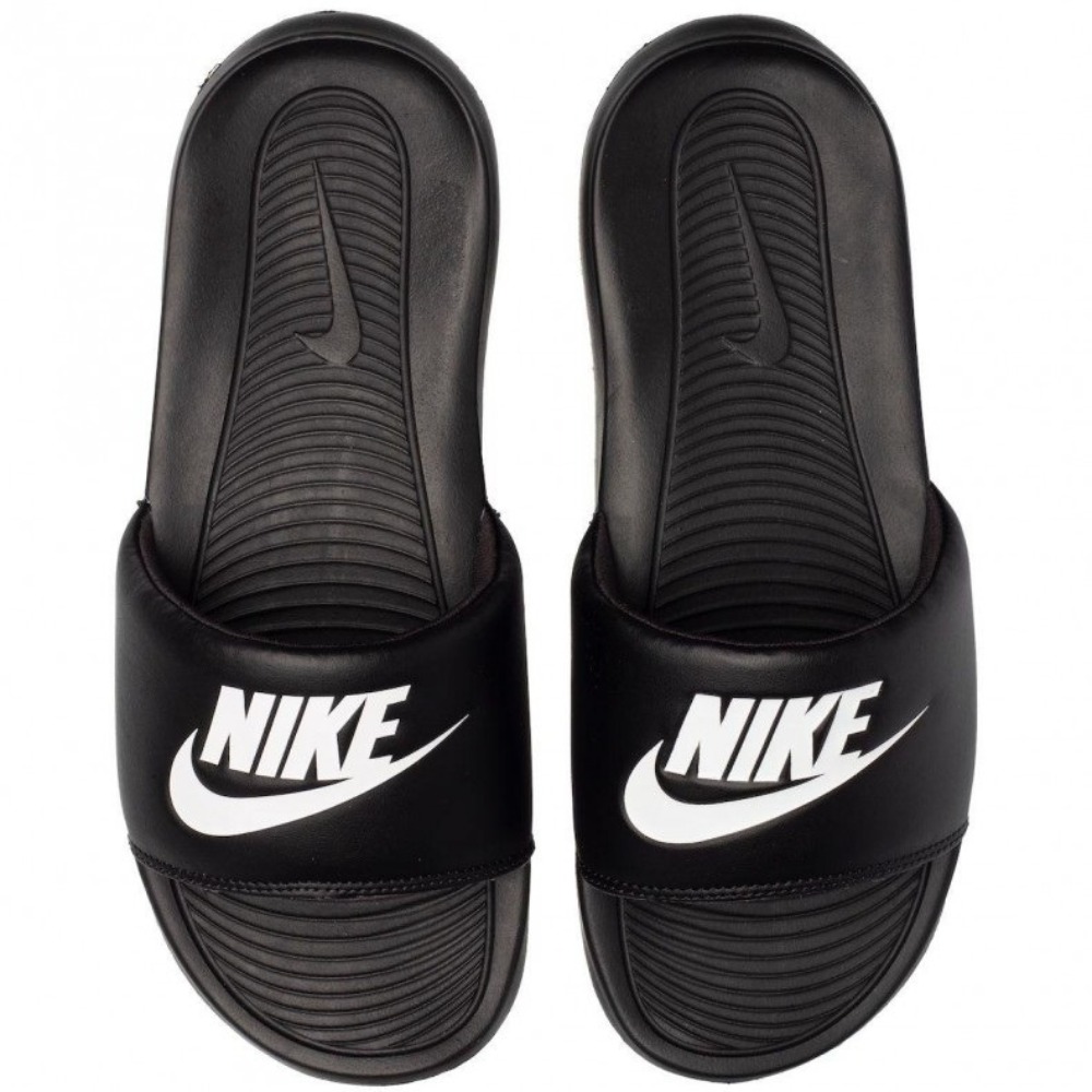 Nike Victori One Black White