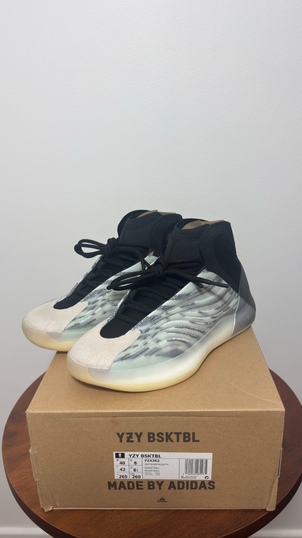 Yeezy QNTM Basketball