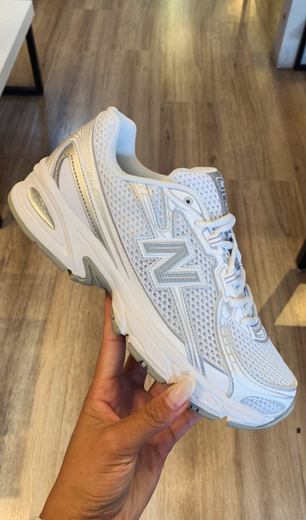 New Balance 740 Silver Metallic White