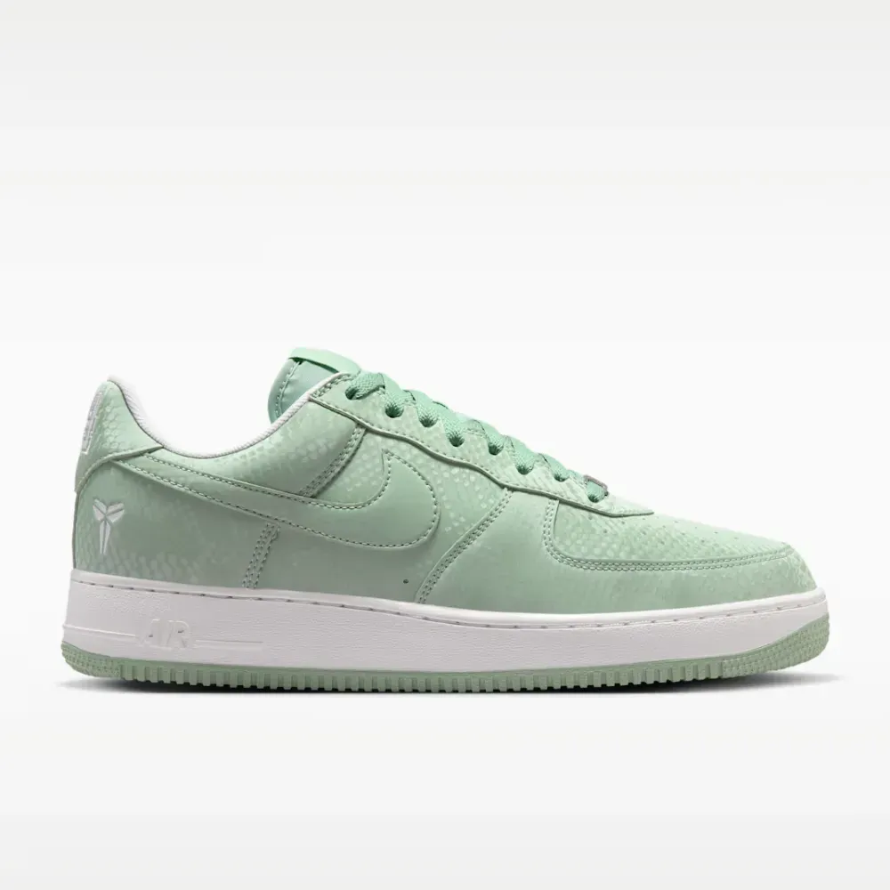 Imagem Kobe Bryant x Nike Air Force 1 Low Forever Steam