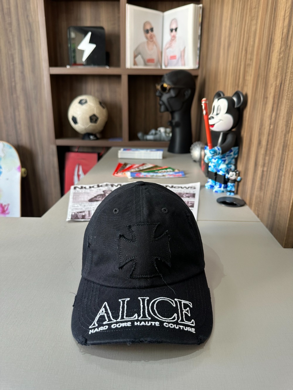 Alice Hollywood - Droper