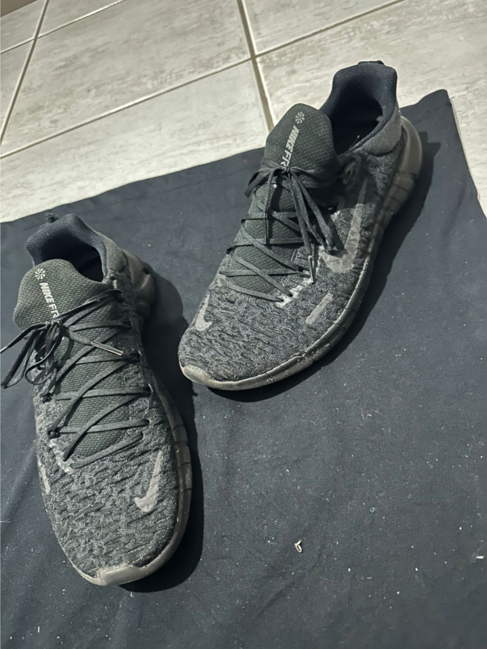 Nike Free Run 5.0 Black Off-Noir Black — 42, Usado