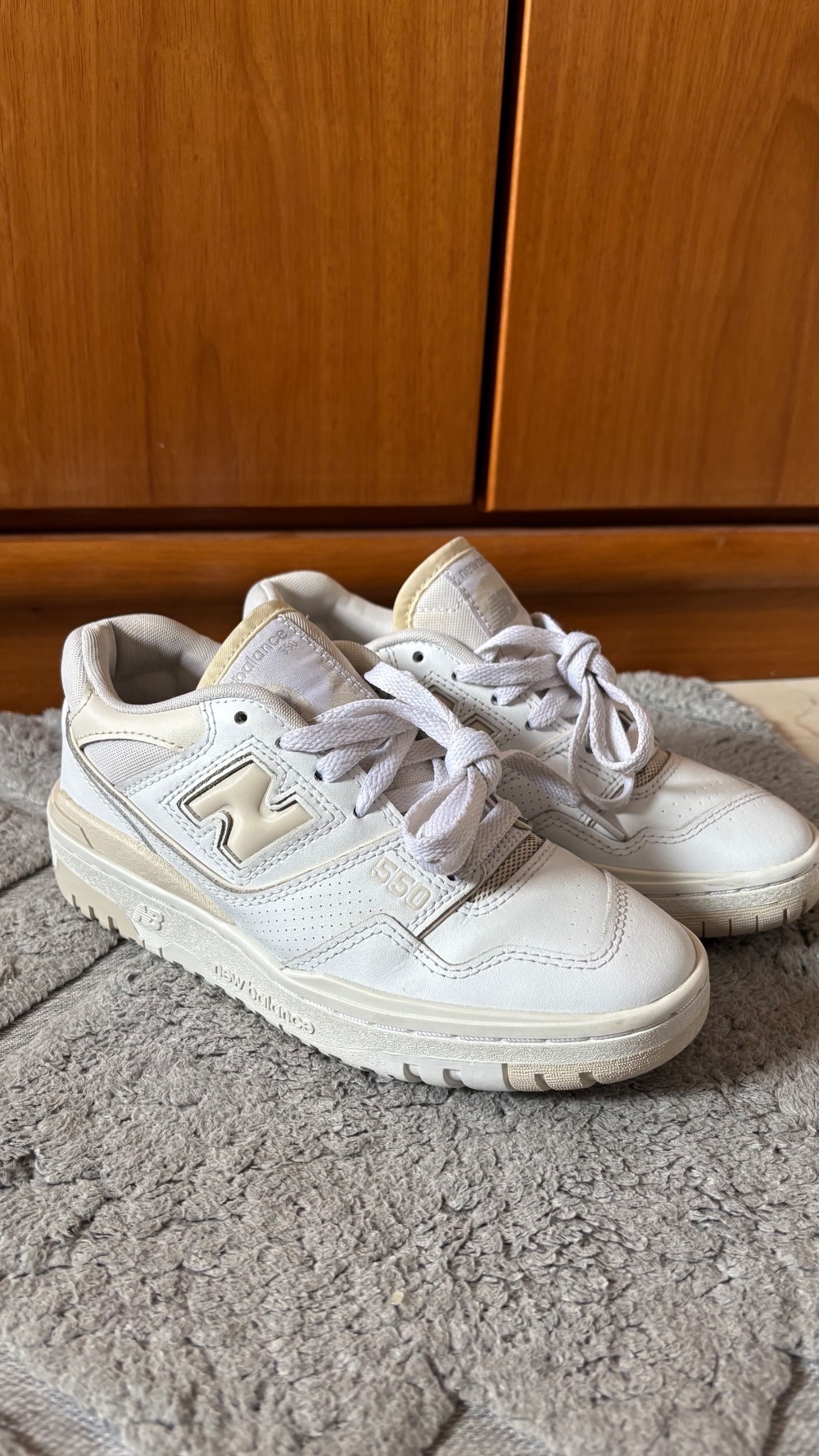 New Balance 550 White Linen