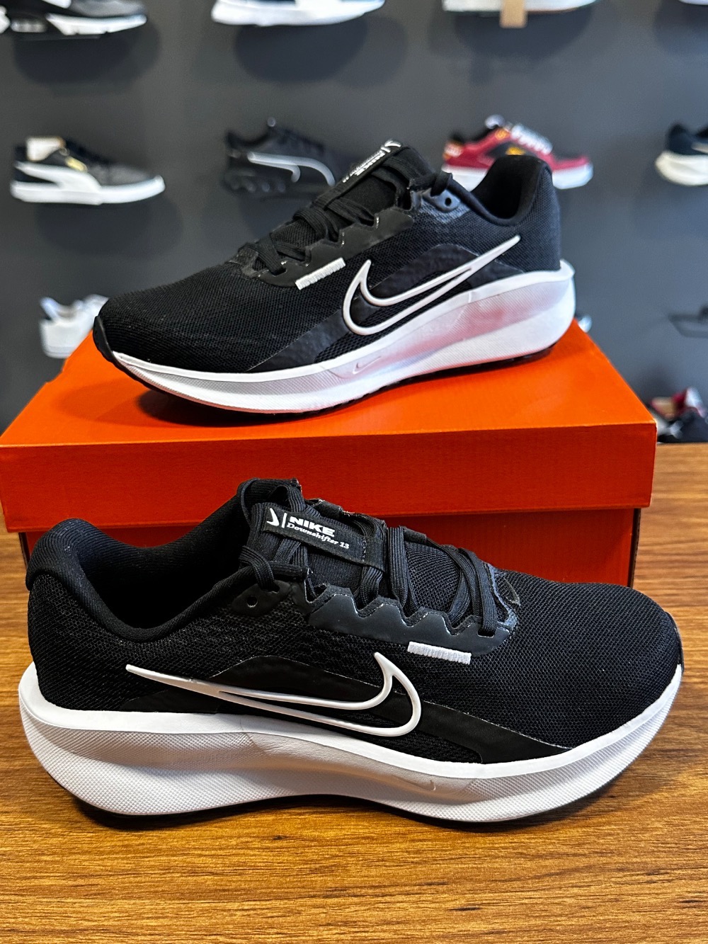 Nike Downshifter 13 Black Dark Smoke Grey White