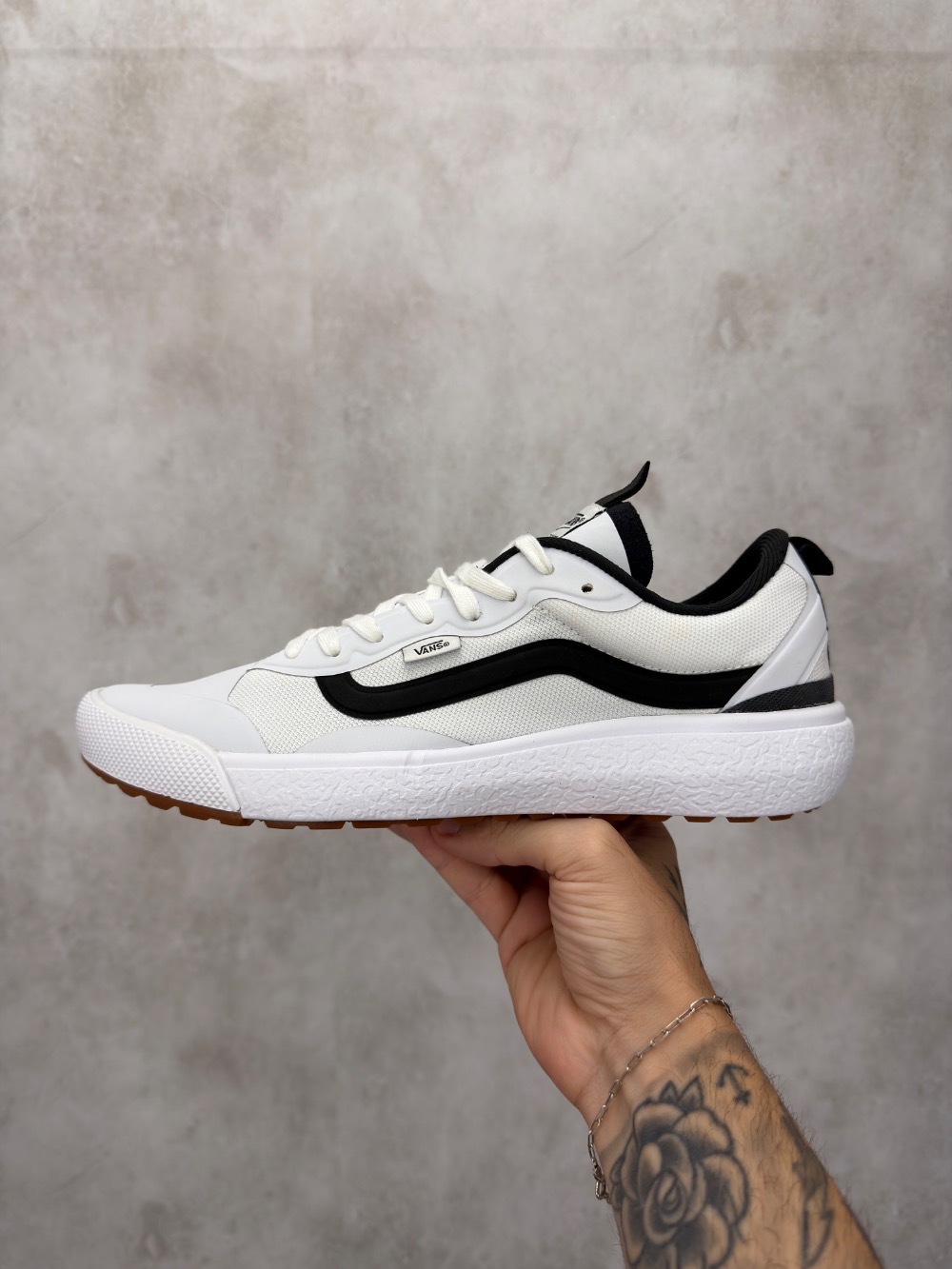 Vans Ultrarange Exo White