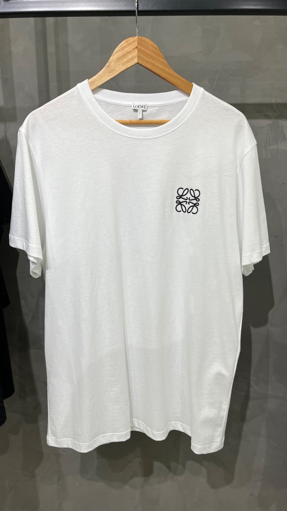 Camiseta Loewe Anagram