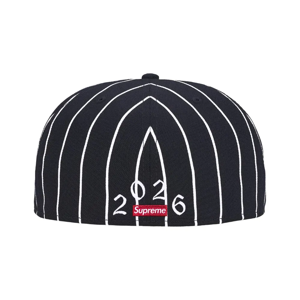 Supreme Devil S Logo New Era Stripe デビル New Era x Supreme Boné Devil S Logo Stripe SS26-W10 - Droper