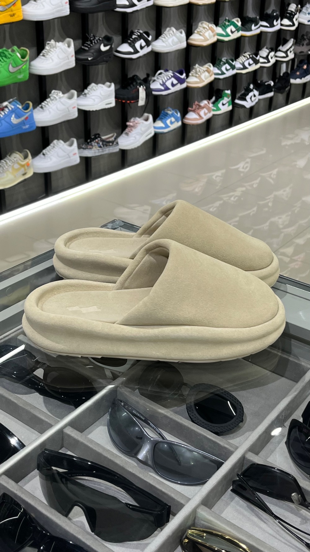Slide  SKYLRK Rest Slipper Hairy