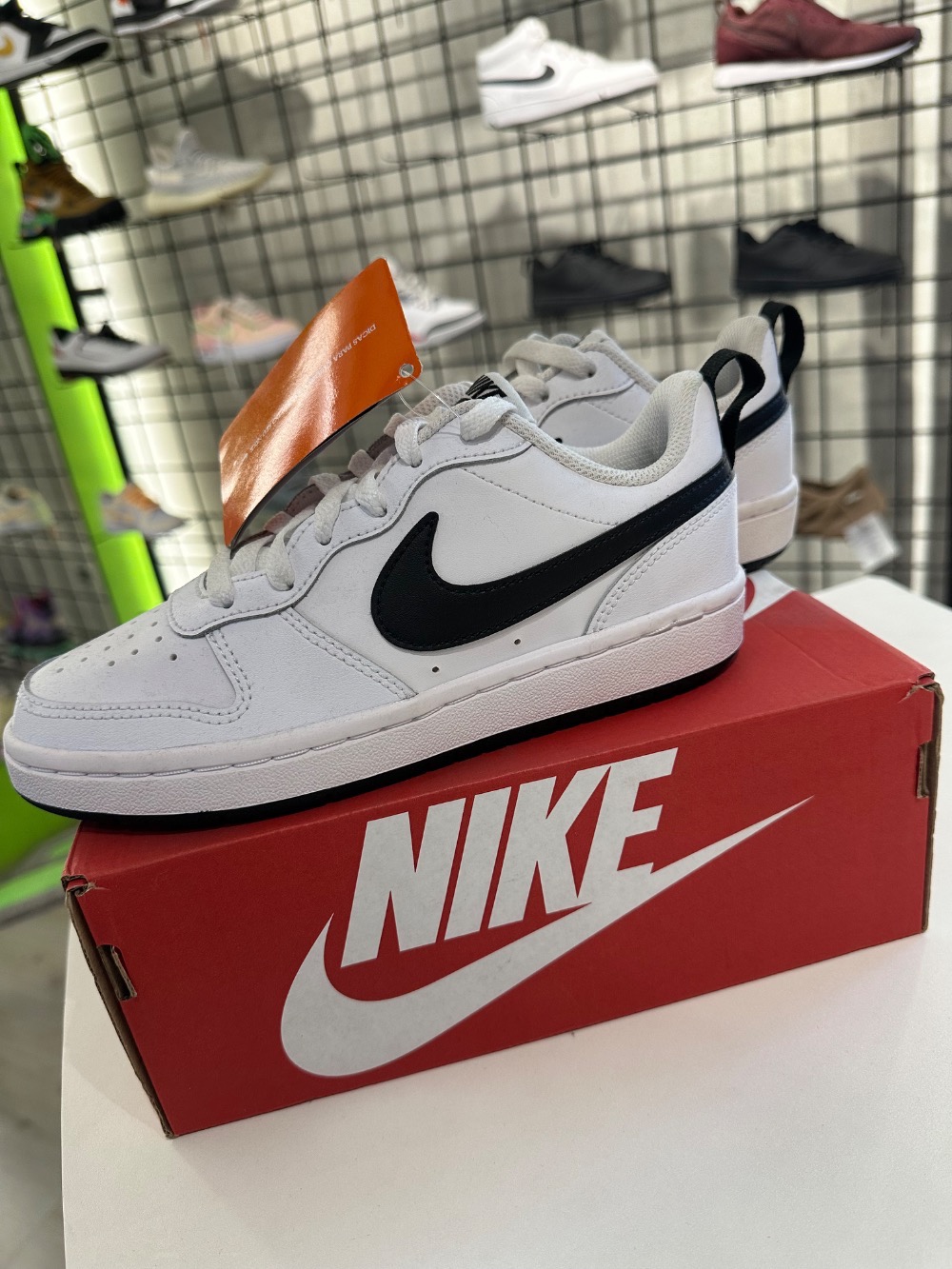 Nike Court Borough Low Recraft Green White
