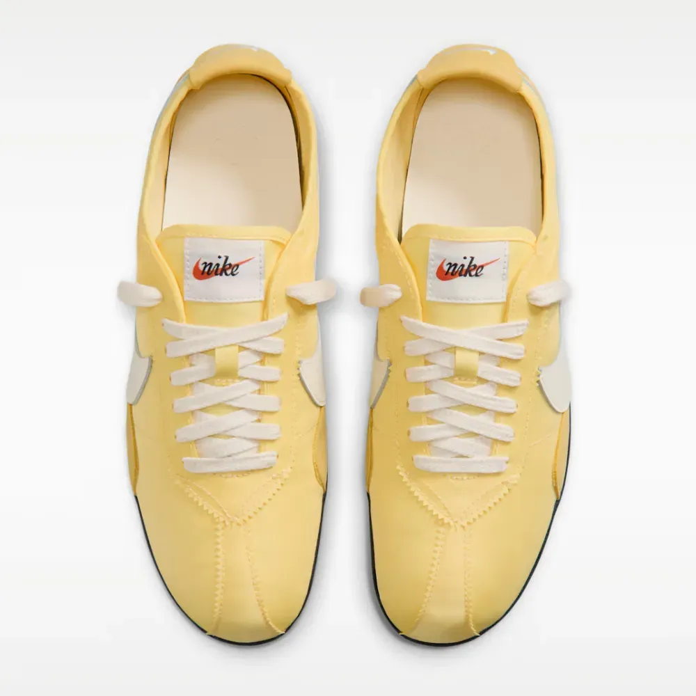 Nike Moon Shoe OG Soft Yellow foto 2