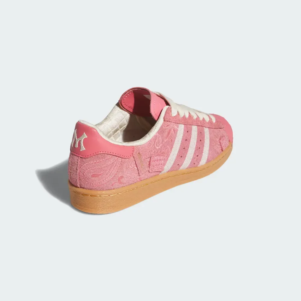 Menace x adidas Superstar 82 Mother's Day foto 4