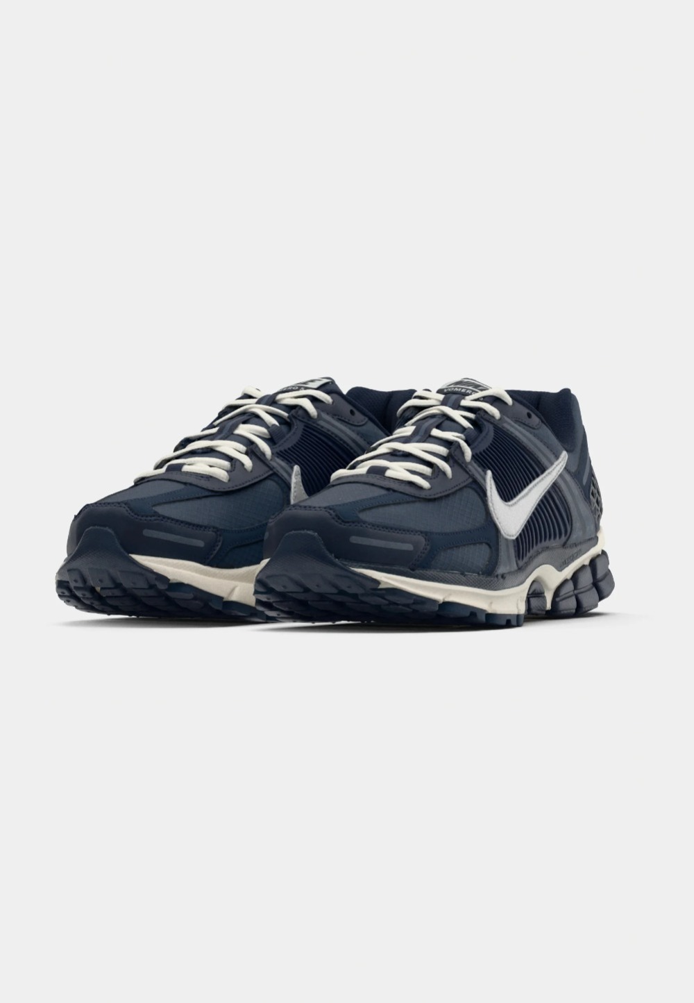Nike Zoom Vomero 5 SE Blue Void Midnight Navy — 45, Novo