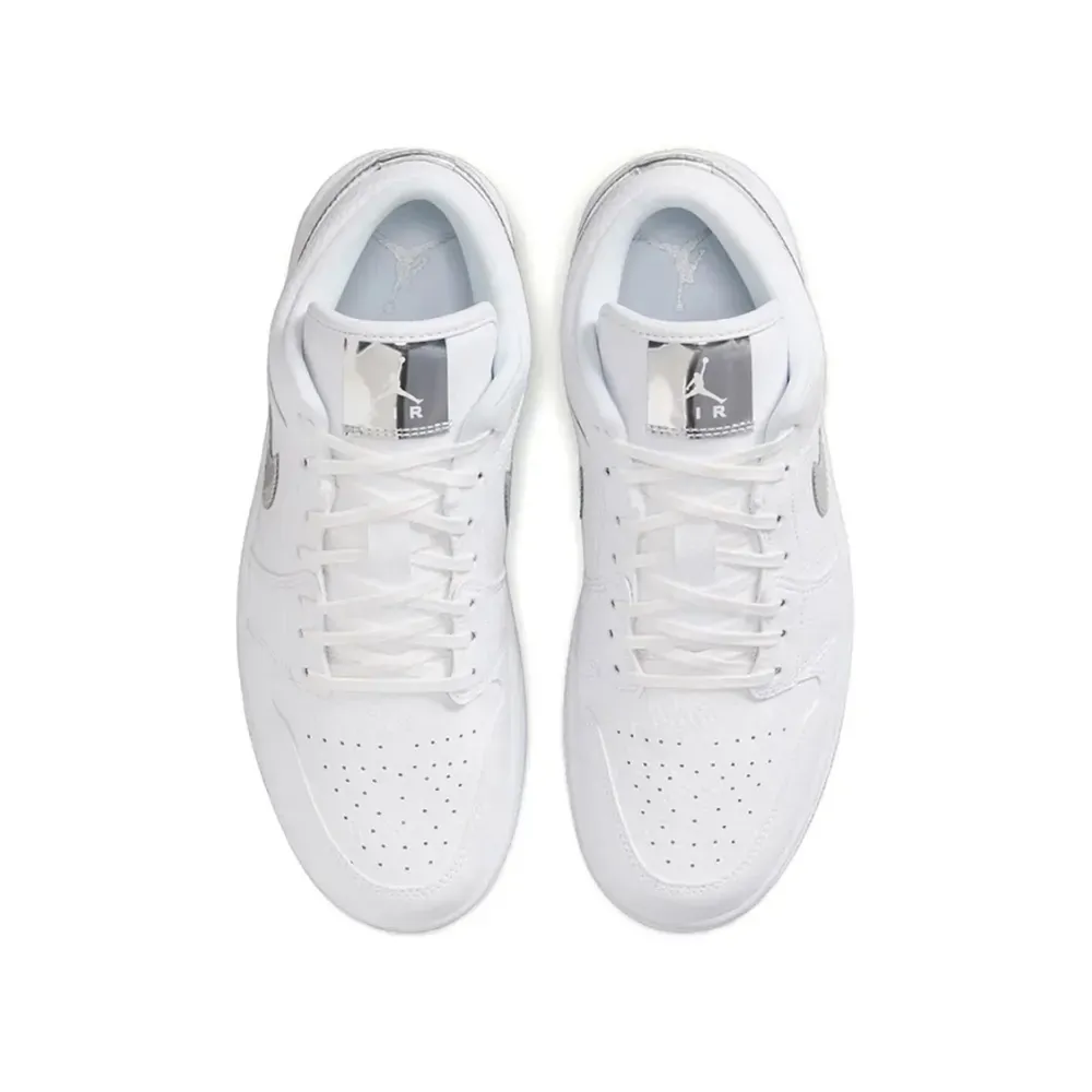 Air Jordan 1 Low SE White Metallic Silver Feminino - Droper