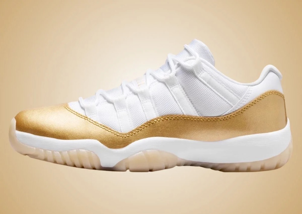 Air Jordan 11 Low Mother's Day White Metallic Gold