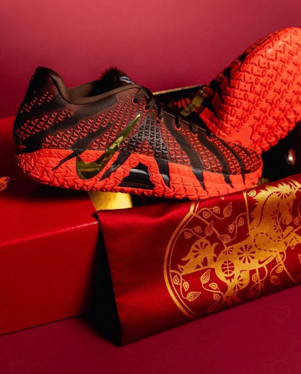 Nike Ja 3 Lunar New Year Light Chocolate and Bright Crimson — 38 / 39 / 39.5 / 40 / 40.5 / 41 / 42 / 42.5 / 43 / 44 / 45 / 46 / 47 / 48, Novo