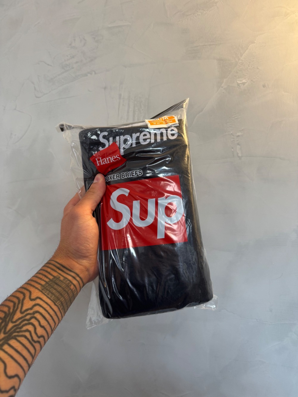Hanes x Supreme Cuecas Boxer Black (4 Pack) SS26-W1 — G, Novo