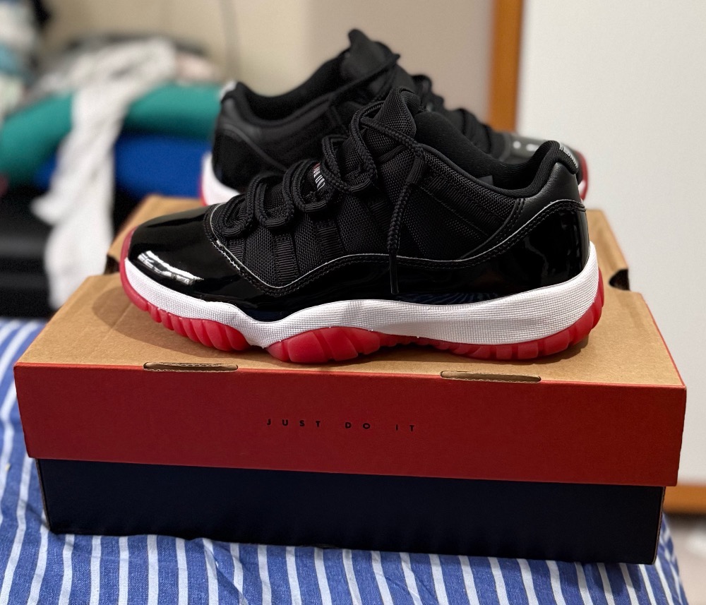 Air Jordan 11 Low Bred (2025)