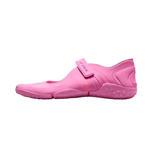 SKIMS x Nike Rift Mesh Psychic Pink