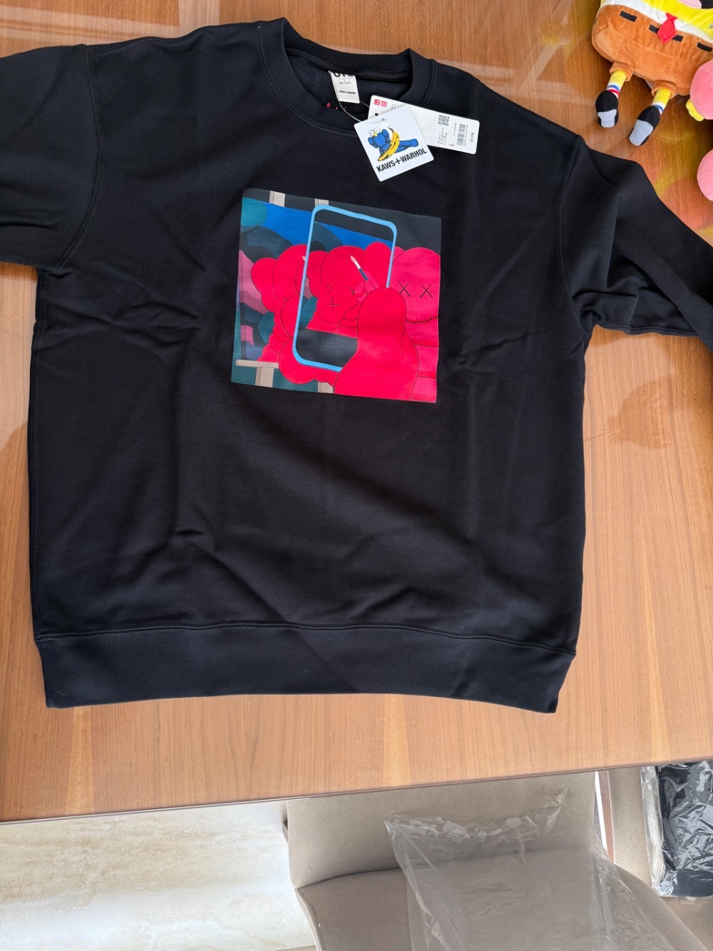 Uniqlo x KAWS Moletom Warhol Graphic Black