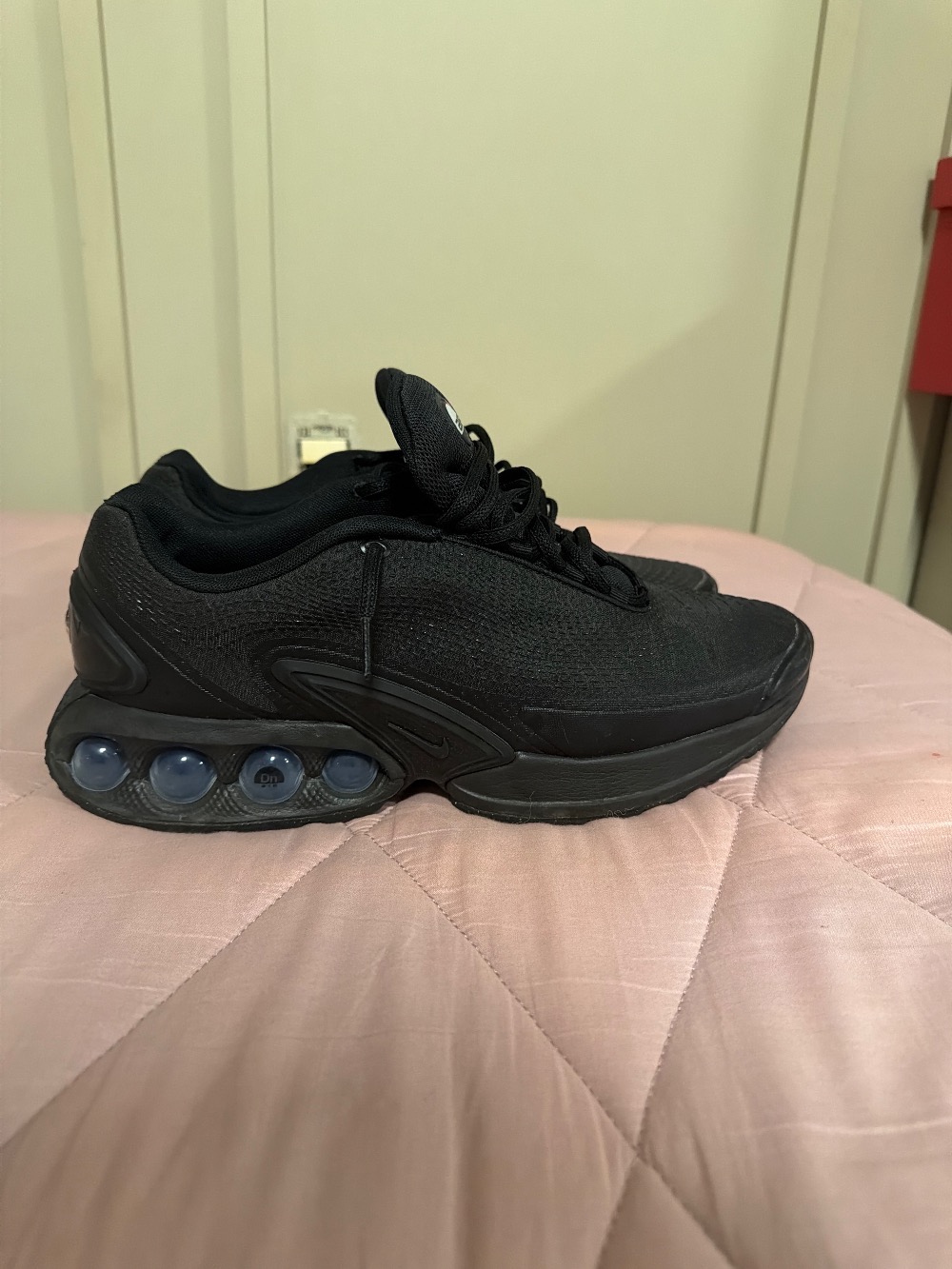 Nike Air Max DN Black Metallic Grey