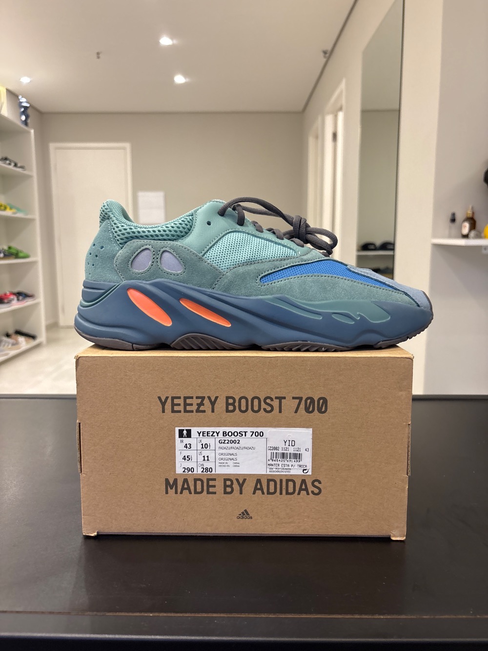Yeezy - Droper