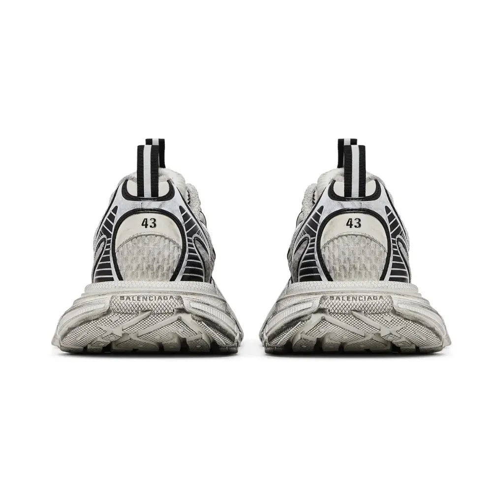 Balenciaga 3XL Sneaker Worn-Out Eggshell Black - Droper