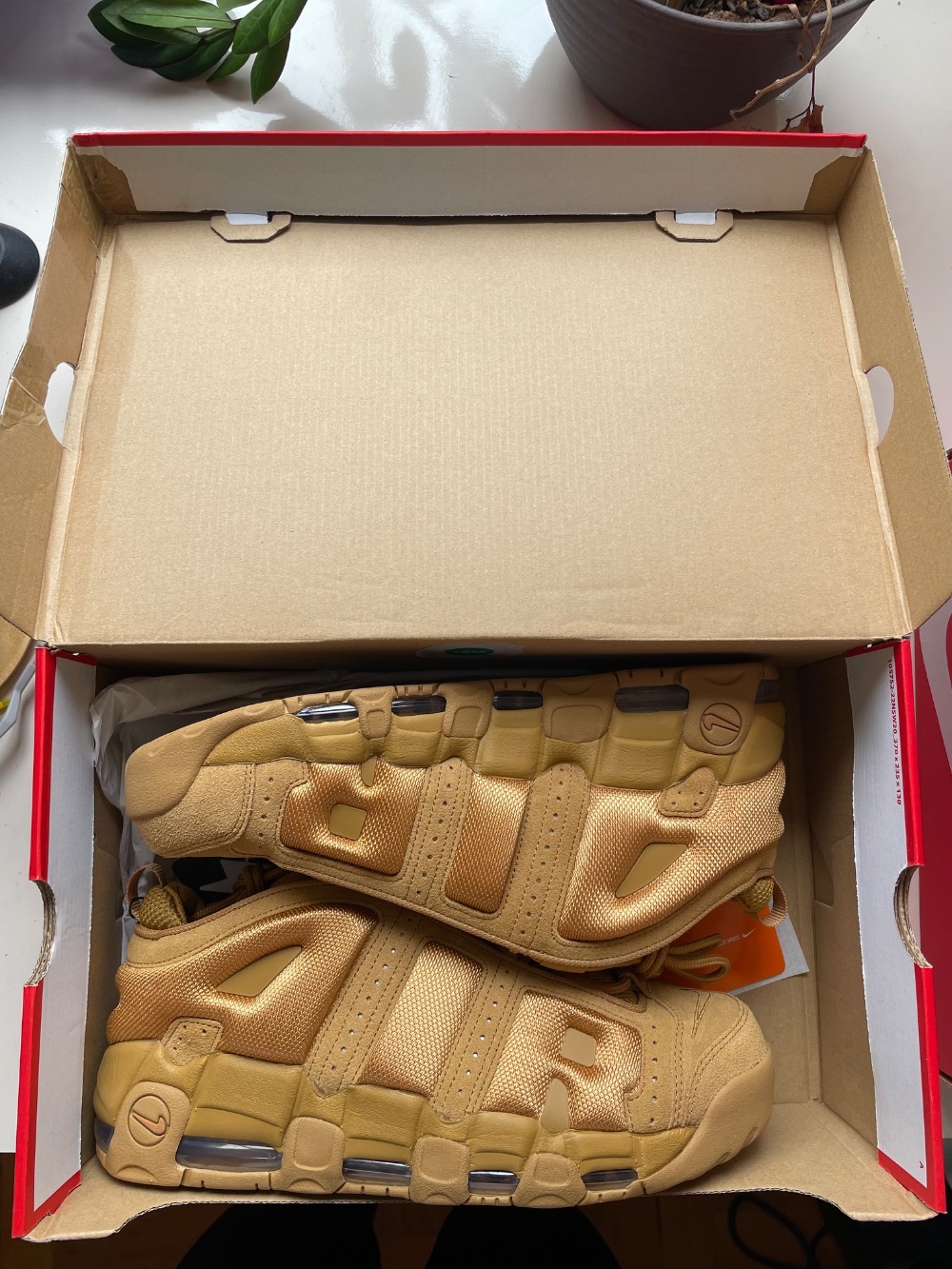 Nike Air More Uptempo Low Flax