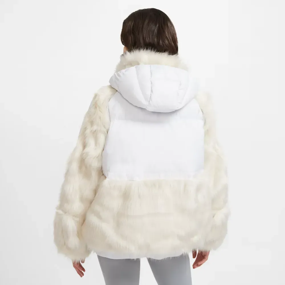sacai x Nike Jaqueta Parka Pure Platinum - Droper
