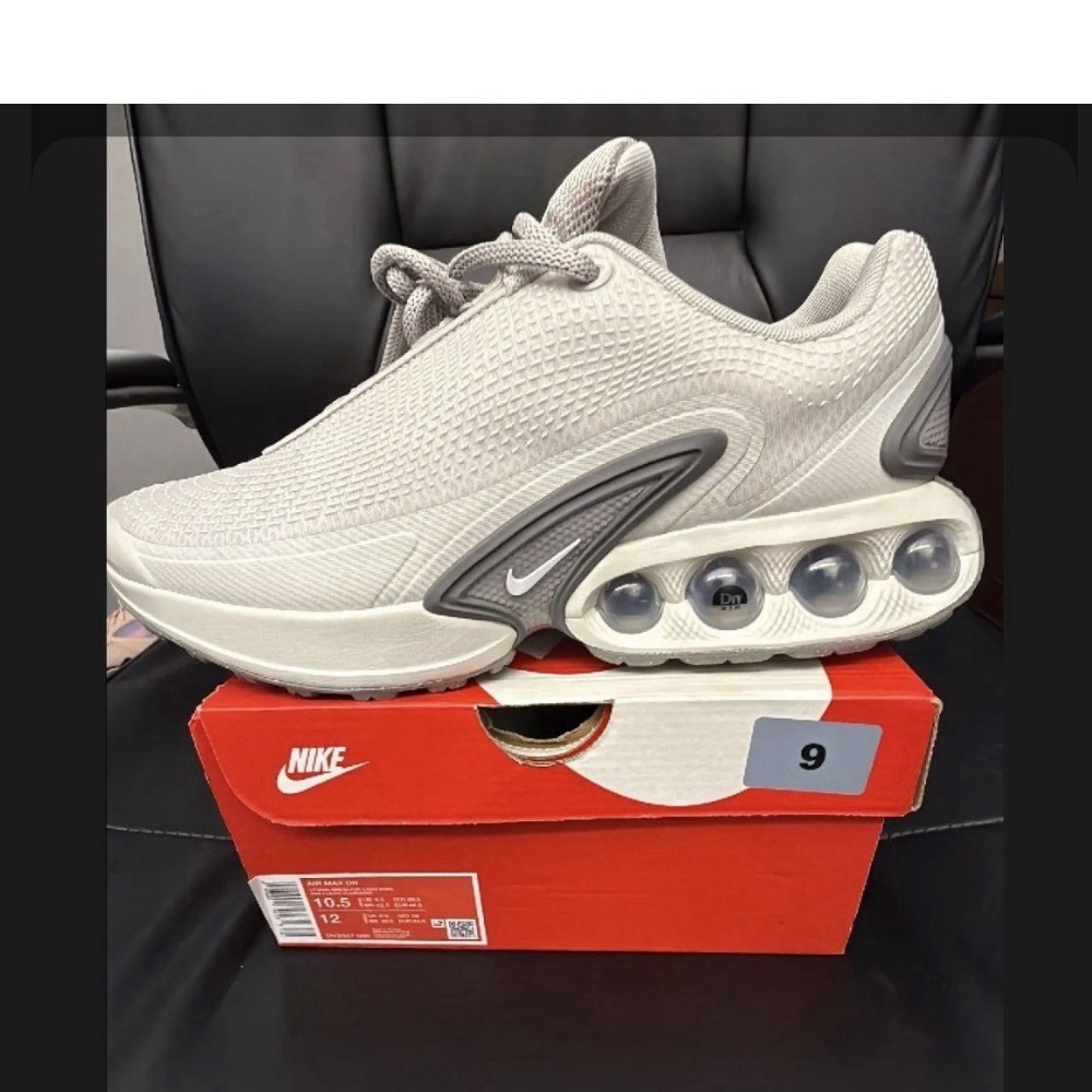 Nike Air Max DN White Metallic Silver — 37 / 37.5 / 38 / 39 / 39.5 / 40 / 40.5 / 41 / 42 / 42.5 / 43 / 44, Novo