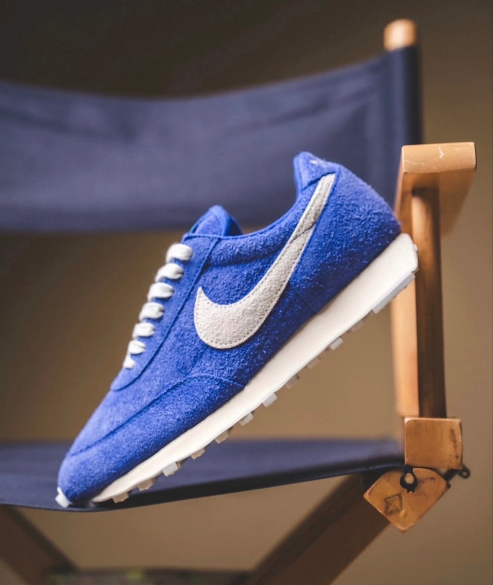 Nike Daybreak SDE Hyper Royal and Sail — 42, Novo