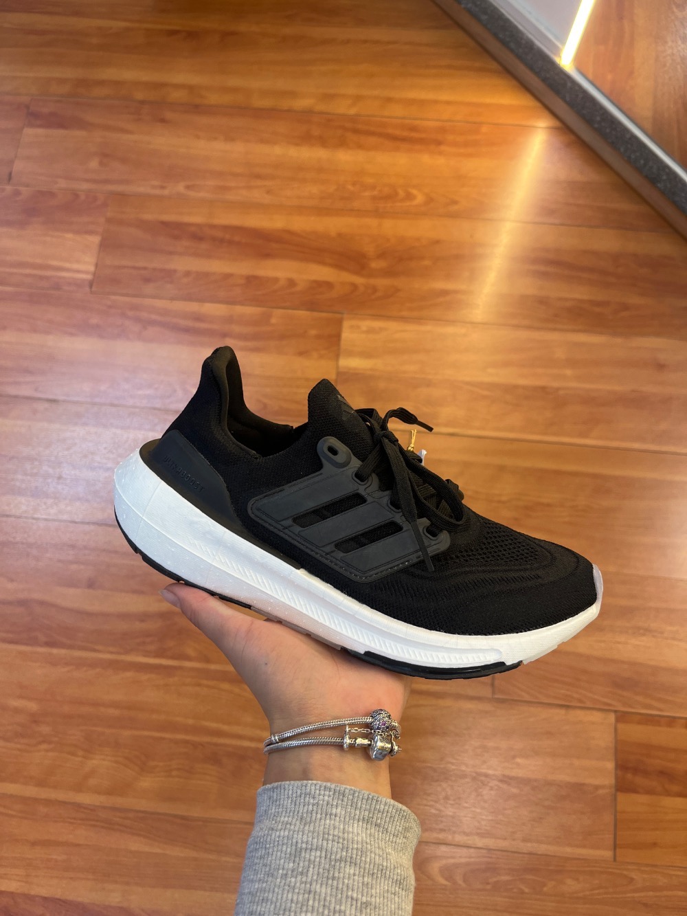 adidas Ultraboost Light 23 Core Black Crystal White