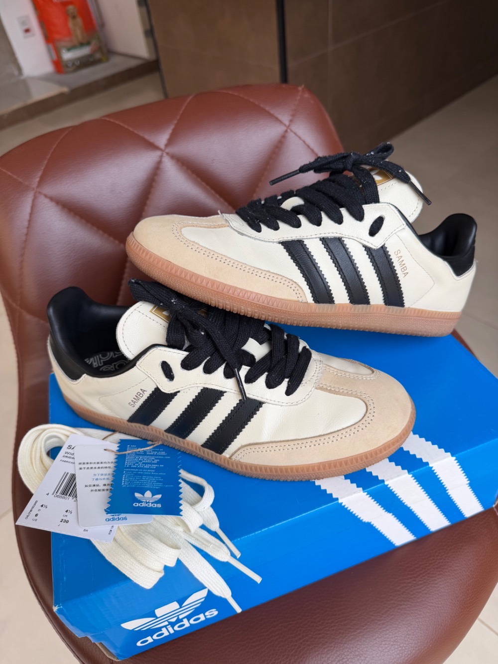adidas Samba OG Cream White Core Black Sand Strata — 35, Usado