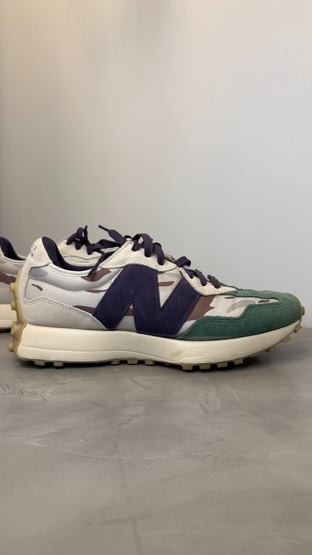Guadalupe x New Balance 327 Sabará