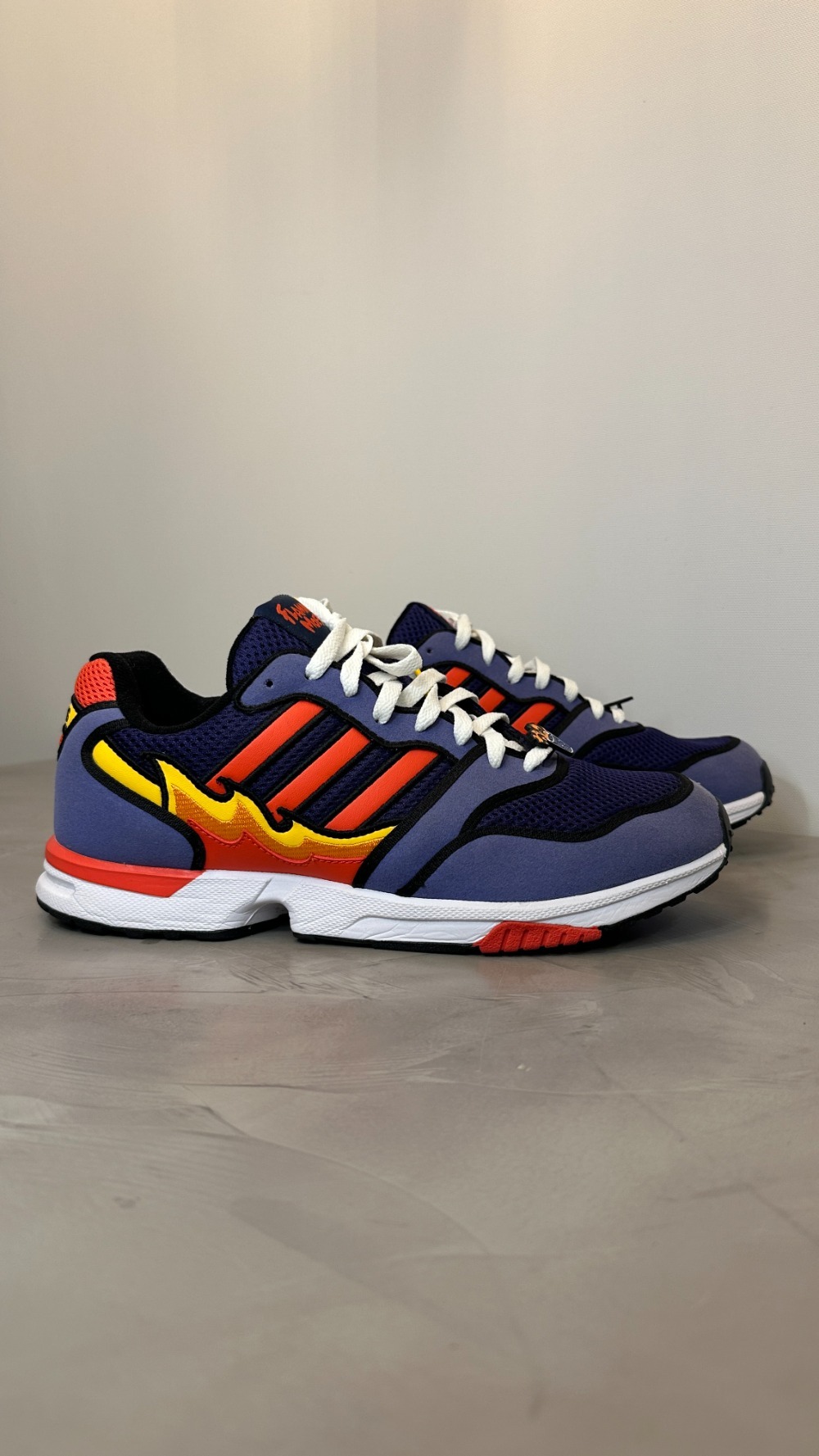 しぃです。 Adidas ZX 1000 - Droper
