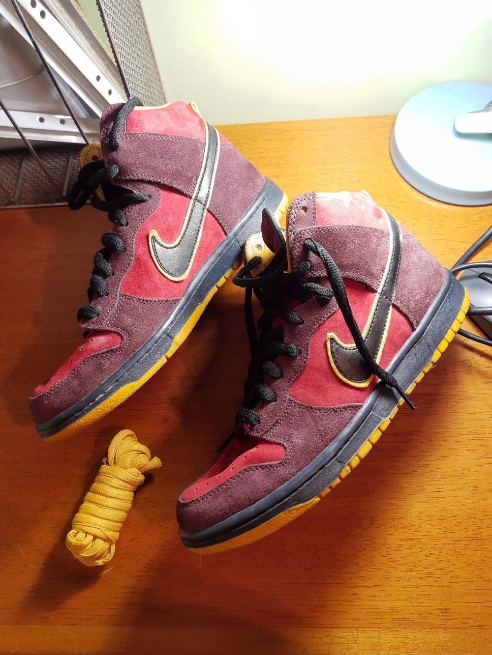 Nike SB Dunk High Iron Man Team Red