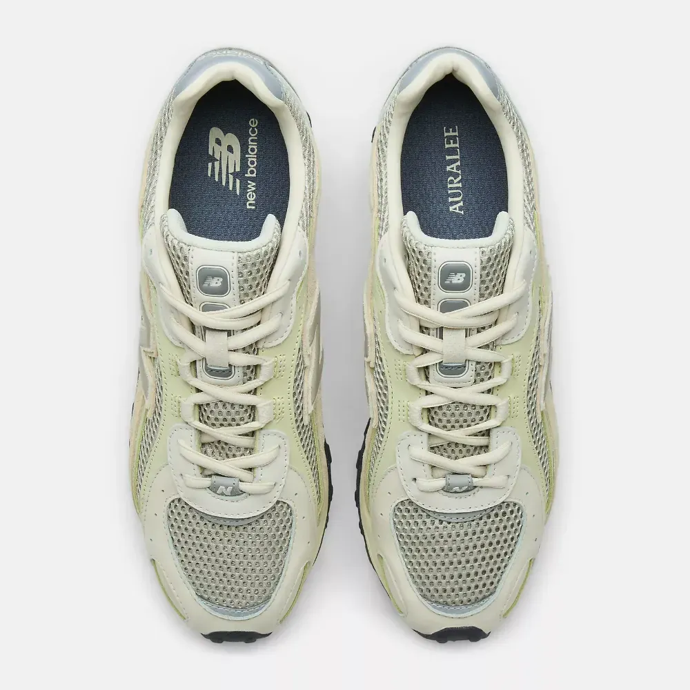 Auralee x New Balance 204L Plaza Taupe White Jade foto 2