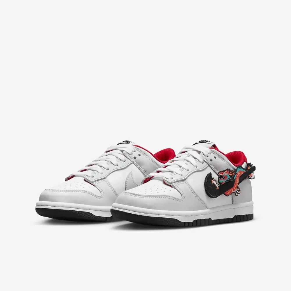 Nike Dunk Low Year of the Dragon — 34 / 35 / 35.5 / 36 / 37 / 37.5 / 38, Novo
