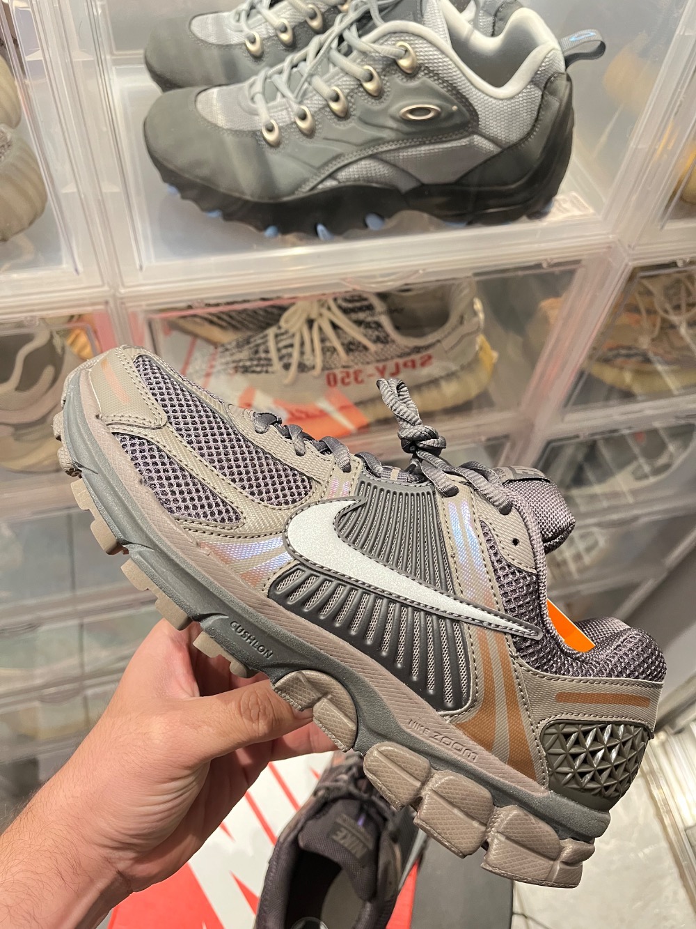 Nike Zoom Vomero 5 Cave Stone