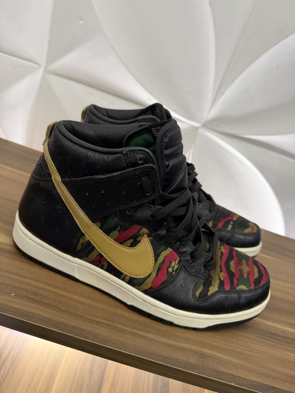 Nike Dunk High CMFT Tiger Camo
