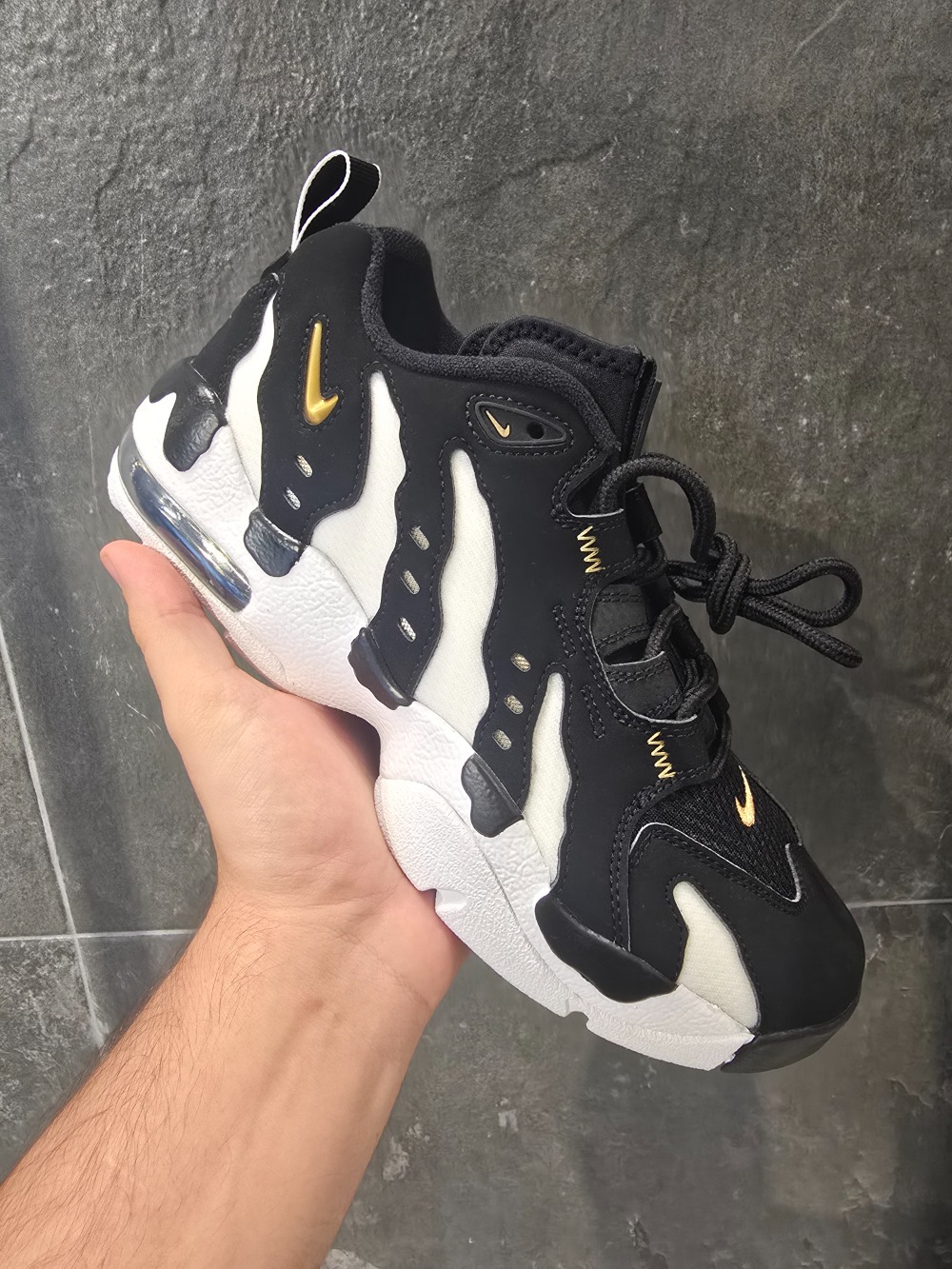 Nike Air Diamond Turf Max '96 Low Black White