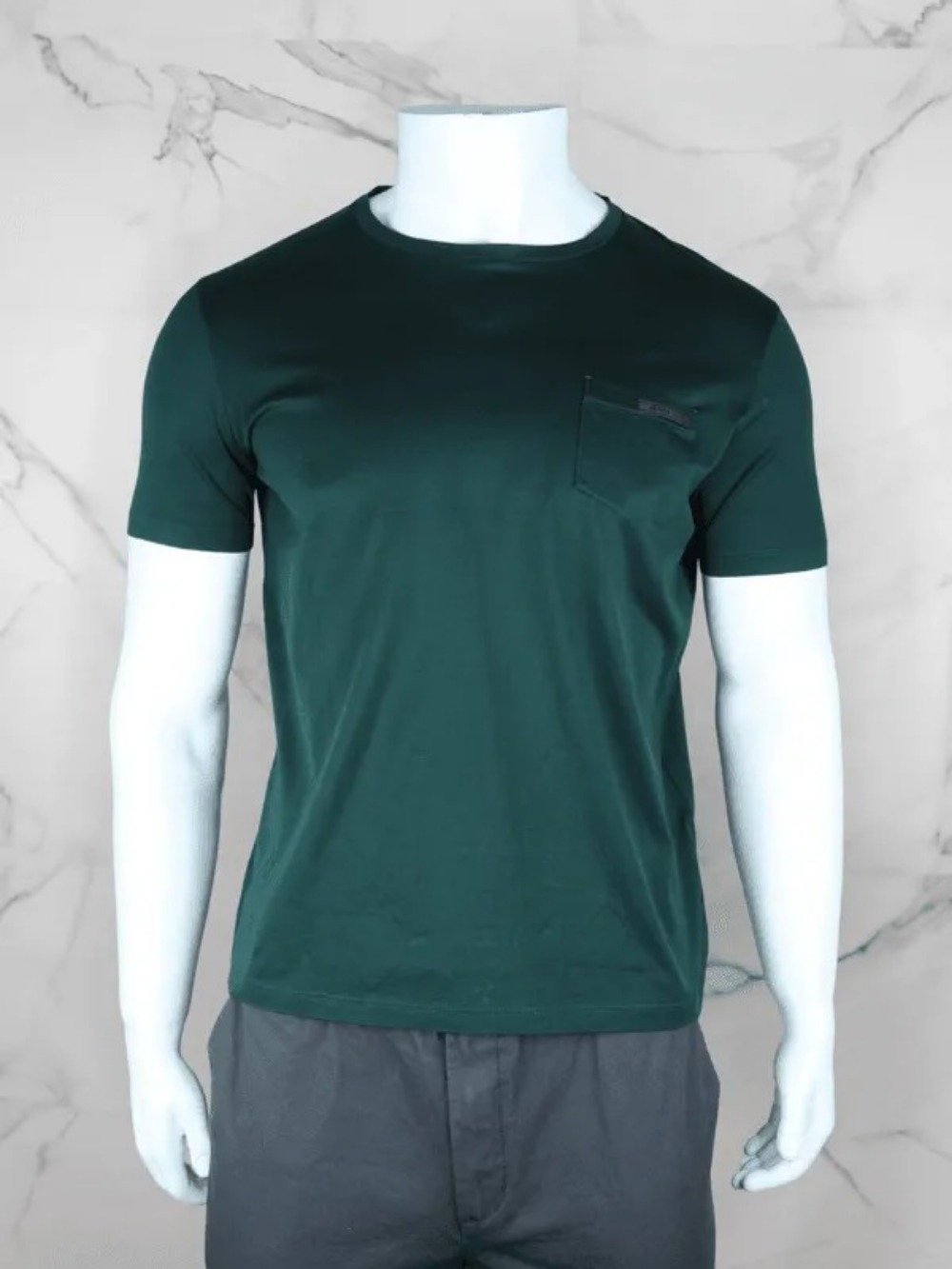 Camiseta Prada Pocket Logo Verde