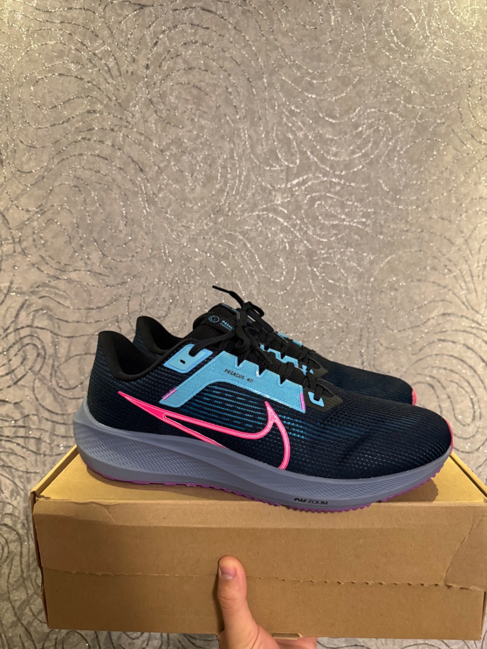 Nike Pegasus 40 SE Black Hyper Pink