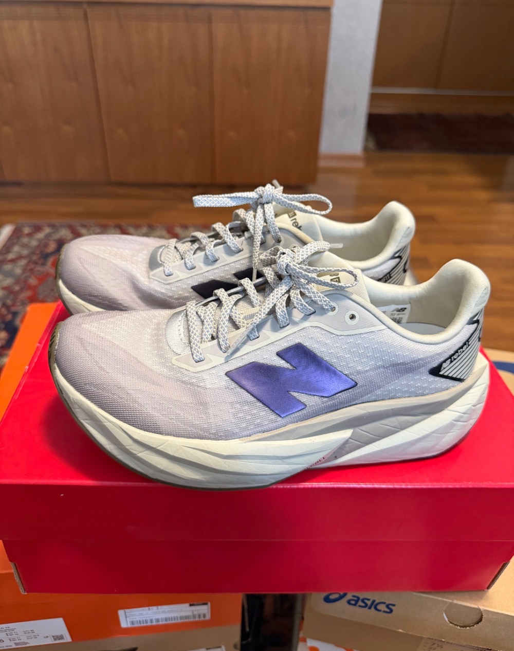 New Balance FuelCell Rebel v5 Shipyard Arid Stone Woodland Feminino — 37, Usado