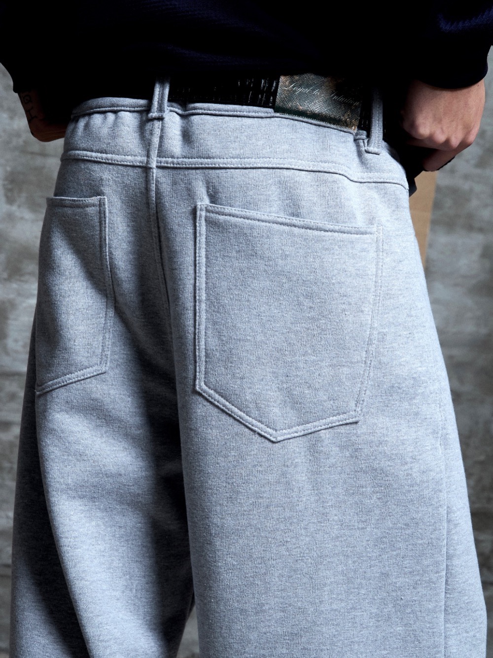 Calça moletom “Denim to Fleece” On Me